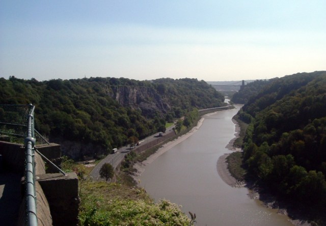 Bristol,_Avon_Gorge_from_Clifton_Down